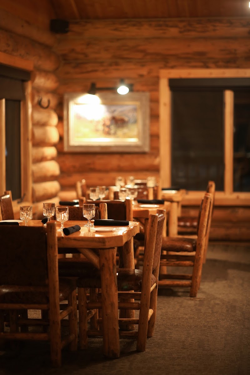 Mcgill's Restaurant & Saloon